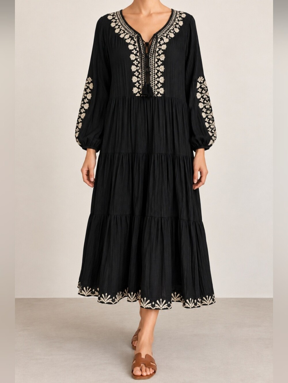 Rachel Zoe Black Cream Bishop Sleeve Dress